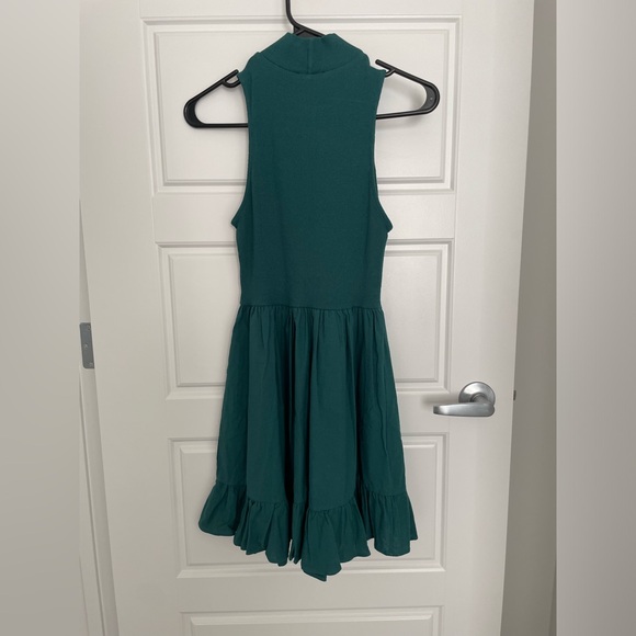 Zara Green Mock Neck Dress - Picture 2 of 3